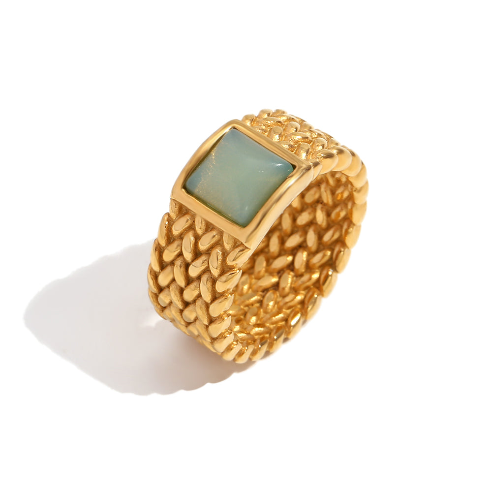 Beth Green Gemstone Ring | Elegant Gold Luxury