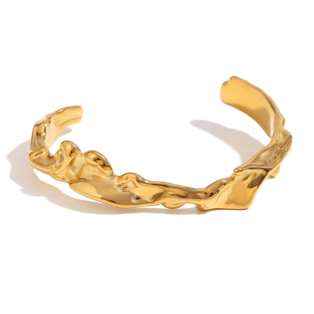 Crunchy Meg Bangle | Nature-Inspired Elegance